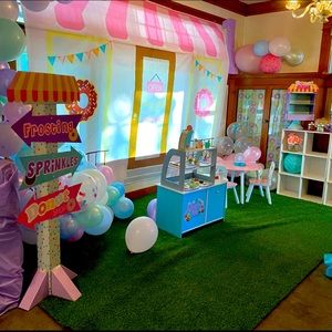 DONUT GROW UP PARTY DECORATIONS